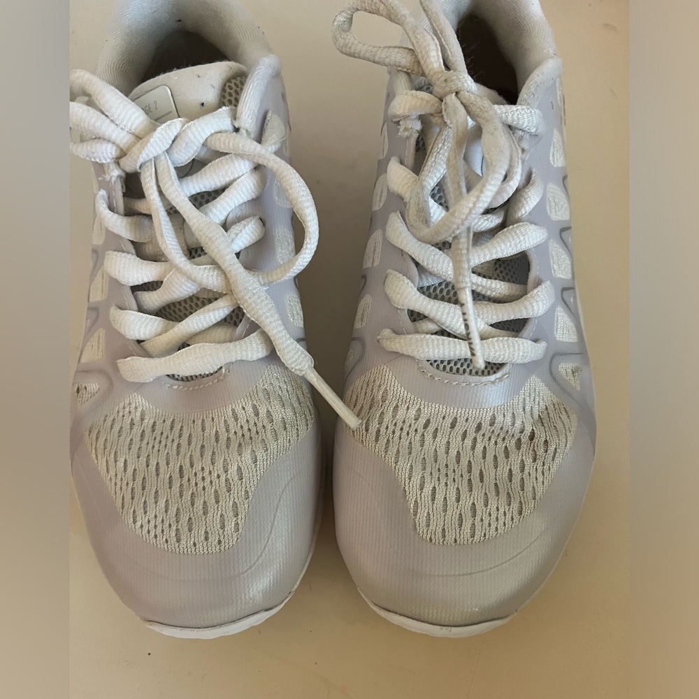 Girls Varsity Cheer Shoes